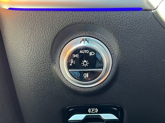 New 2025 Mercedes-Benz C 300 4MATIC Sedan image 19