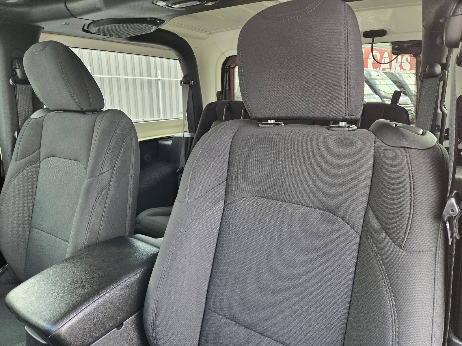Used 2021 Jeep Wrangler Sport AWD/4WD image 23