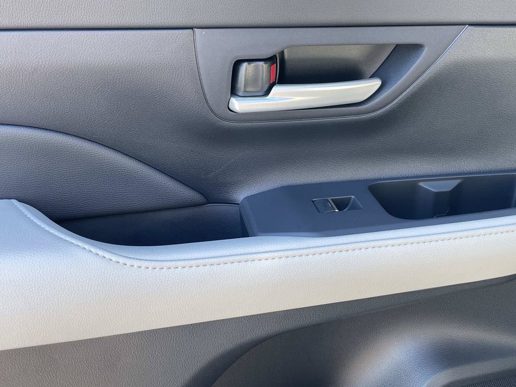 New 2026 Toyota Grand Highlander AWD image 17