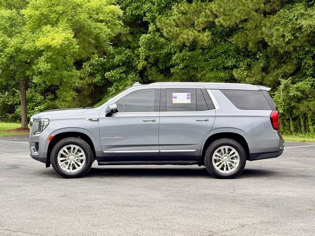 Used 2021 GMC Yukon SLT w/ SLT Premium Package AWD/4WD image 3