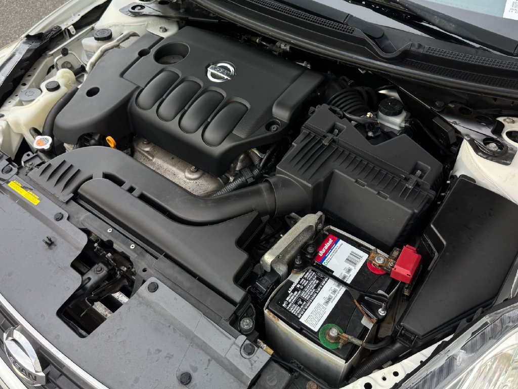 Used 2012 Nissan Altima 2.5 S FWD image 23