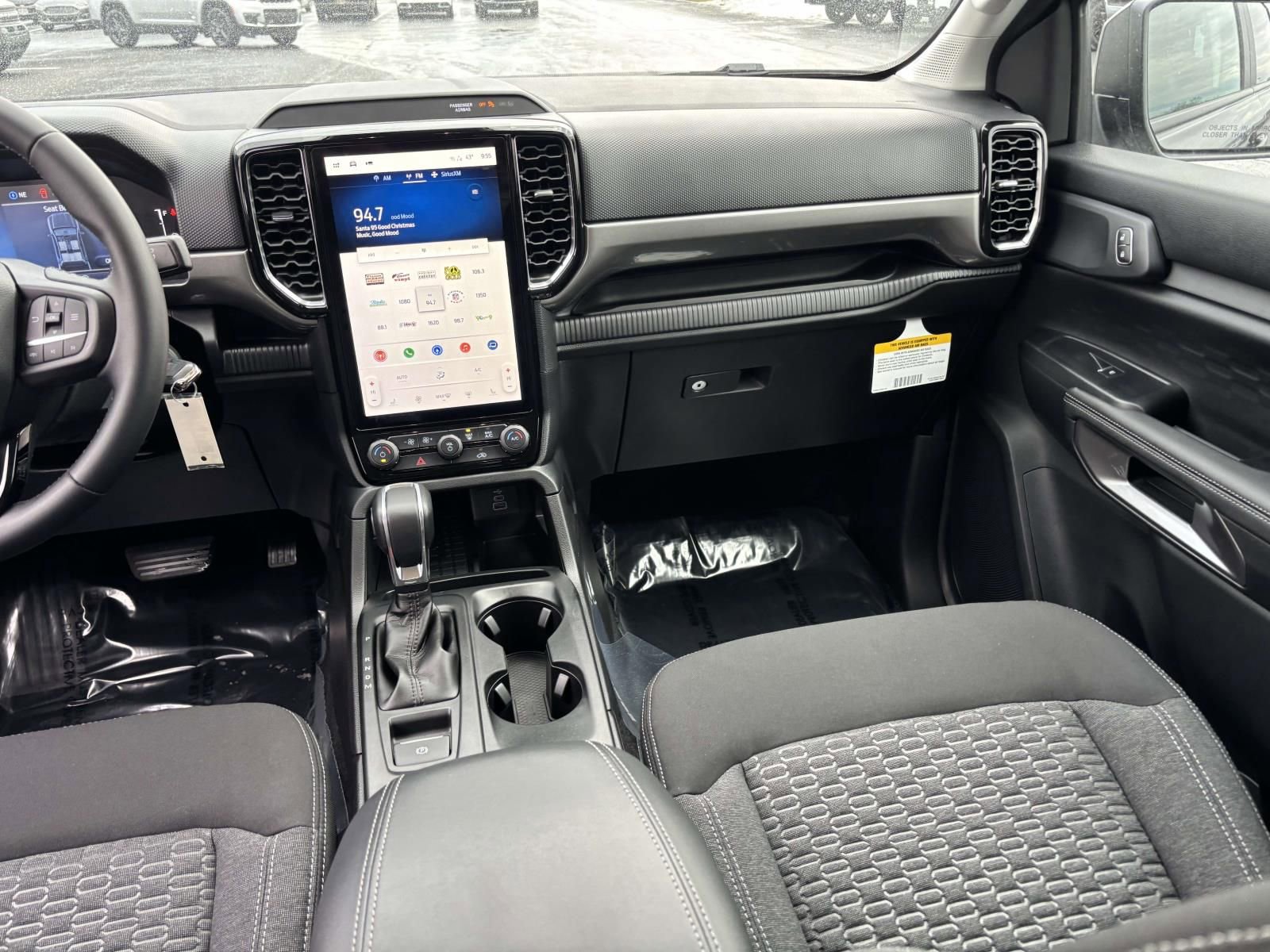 New 2025 Ford Ranger XLT w/ Equipment Group 301A High image 31