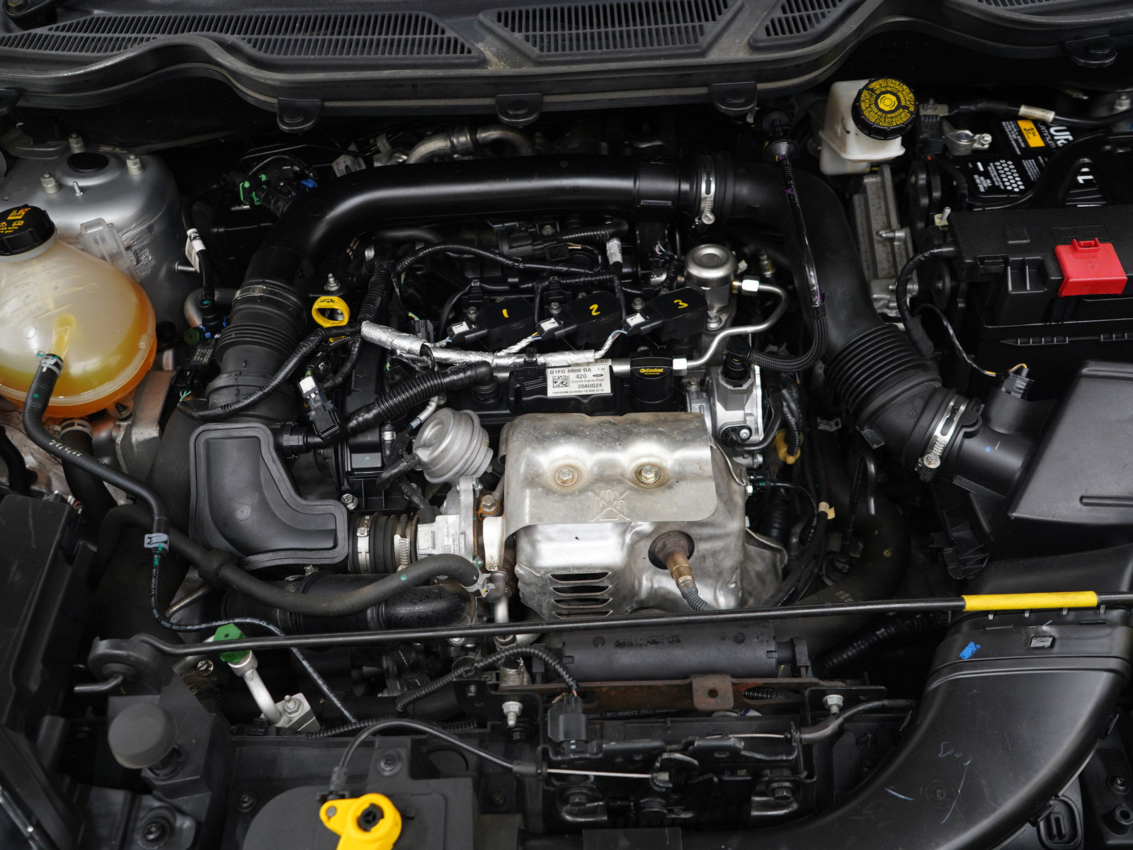 Used 2019 Ford EcoSport Titanium FWD image 28