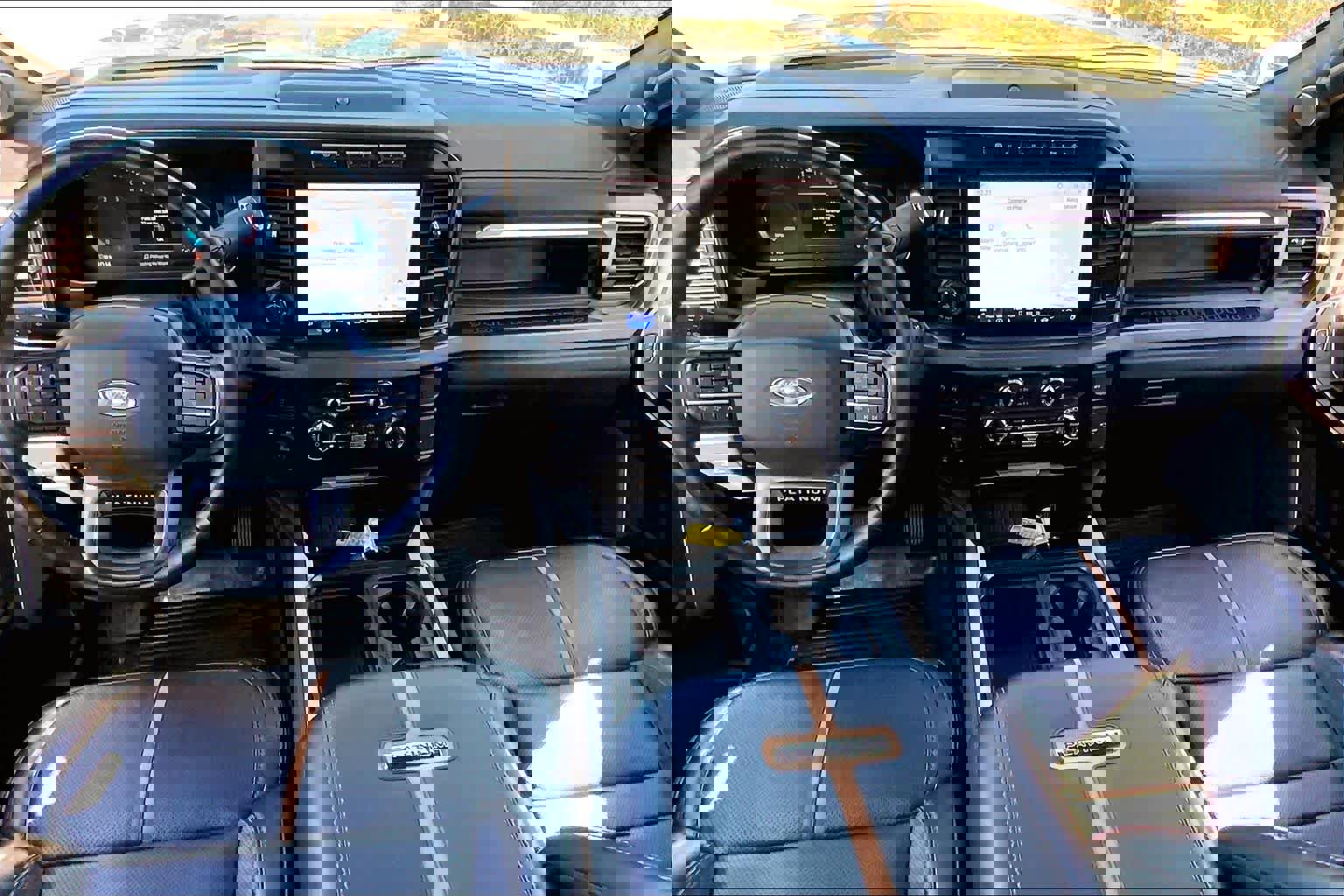 Used 2023 Ford F350 Platinum image 16