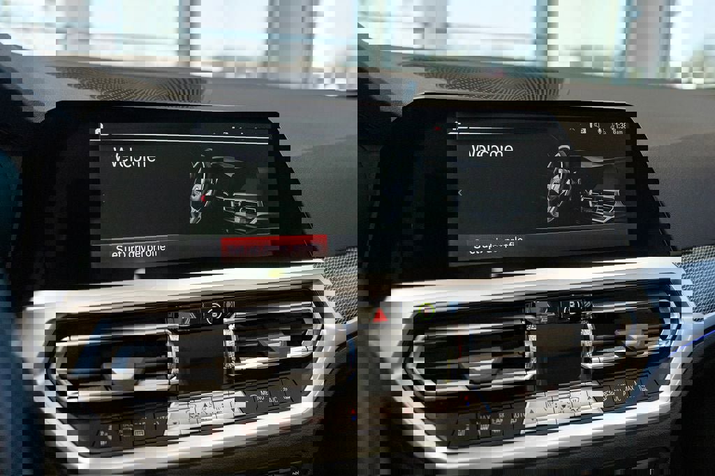 Used 2023 BMW M4 xDrive Competition w/ Executive Package image 28