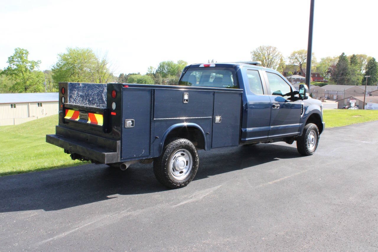 Used 2019 Ford F250 XL w/ Power Equipment Group AWD/4WD image 4