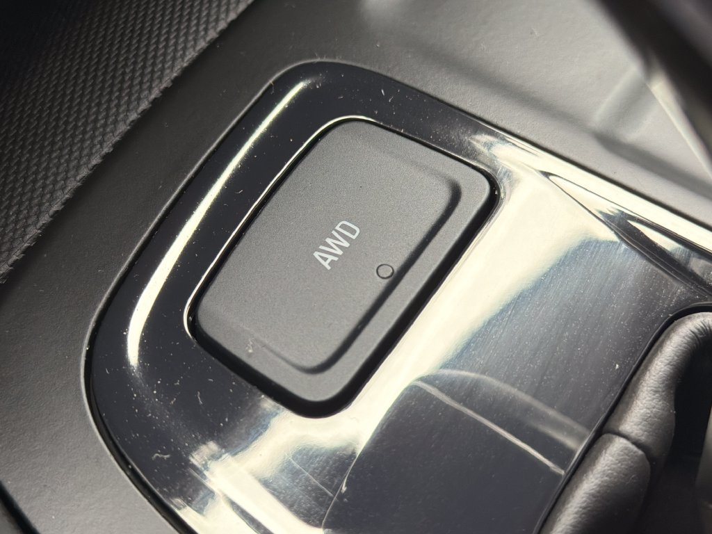 Certified 2024 Chevrolet Equinox LT AWD/4WD image 21