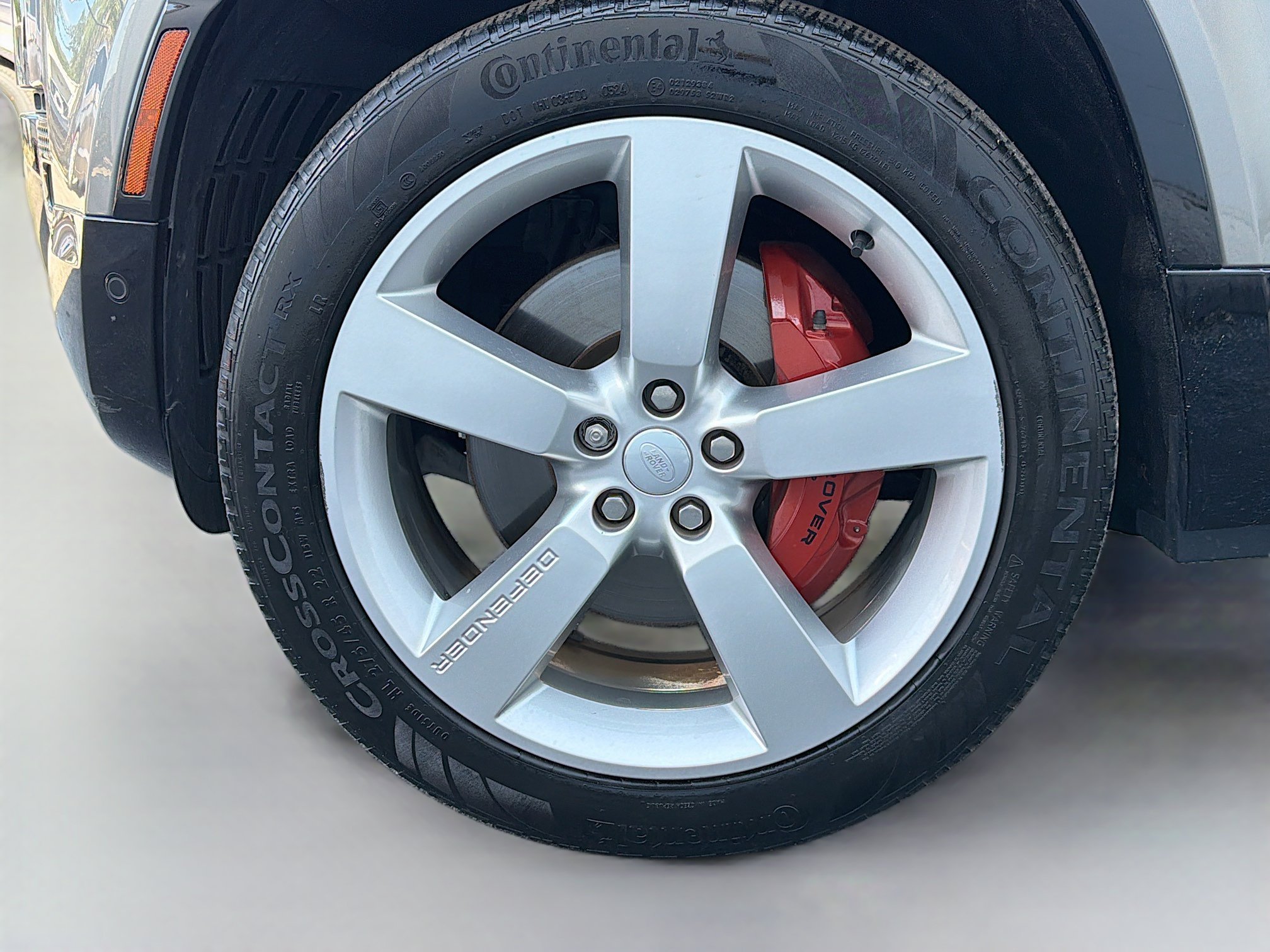 Used 2023 Land Rover Defender 130 X AWD/4WD image 42