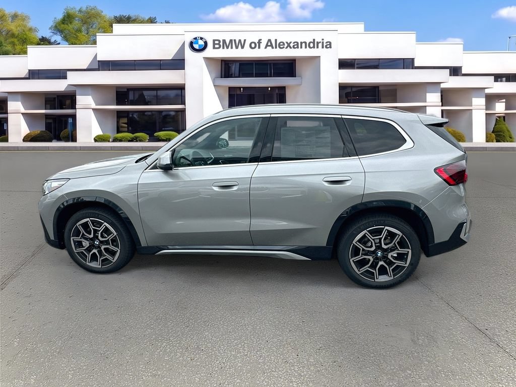 New 2026 BMW X1 xDrive28i w/ Technology Package AWD/4WD image 8