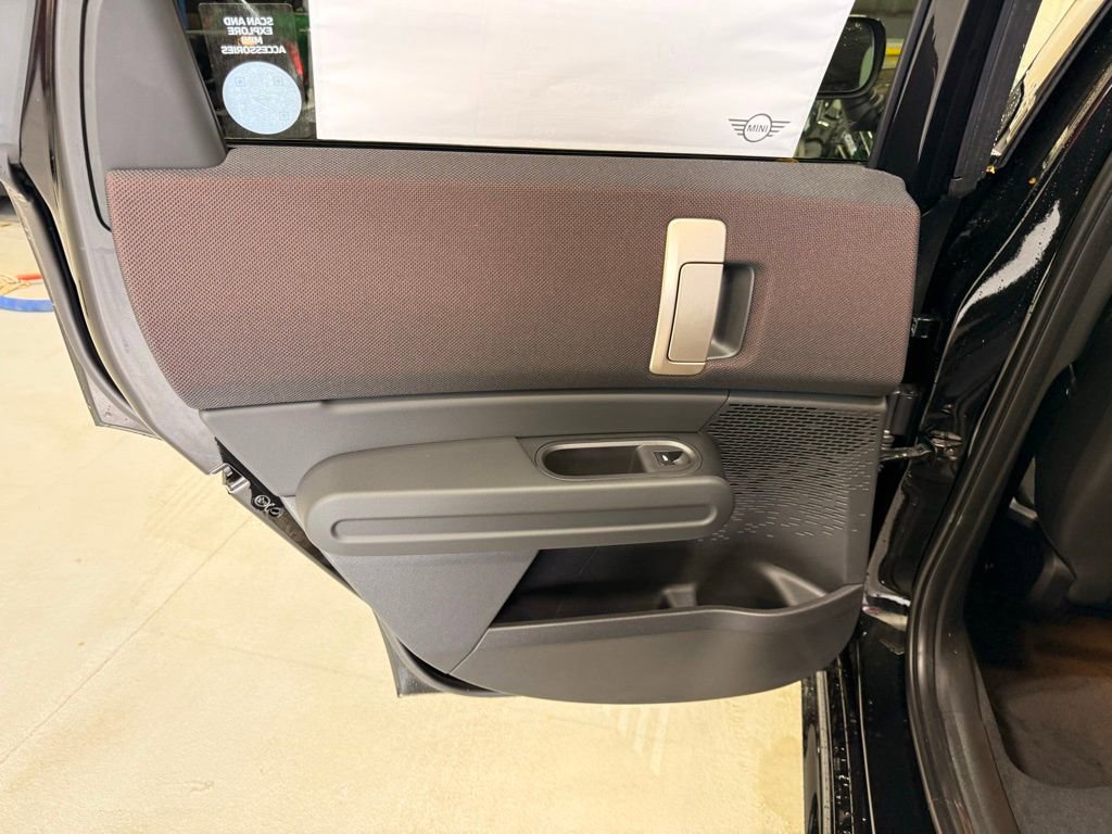 Used 2026 MINI Cooper Countryman S w/ Comfort Package Max image 19