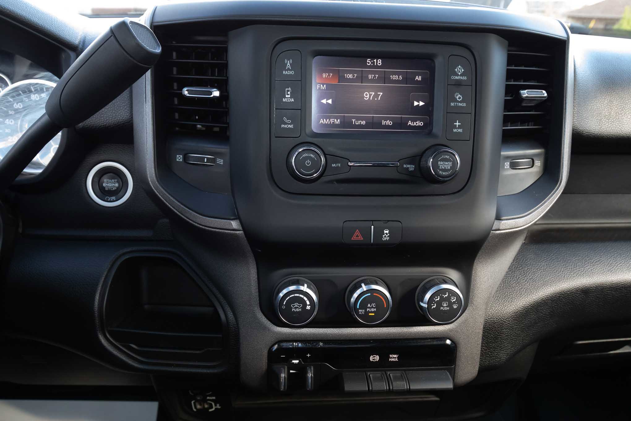 Used 2020 RAM 2500 Tradesman w/ Chrome Appearance Group AWD/4WD image 26