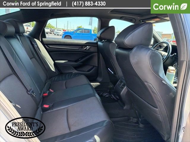 Used 2018 Honda Accord Sport image 13