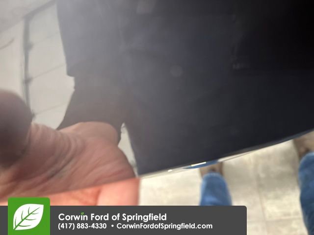 Used 2025 Toyota Sienna XLE image 35