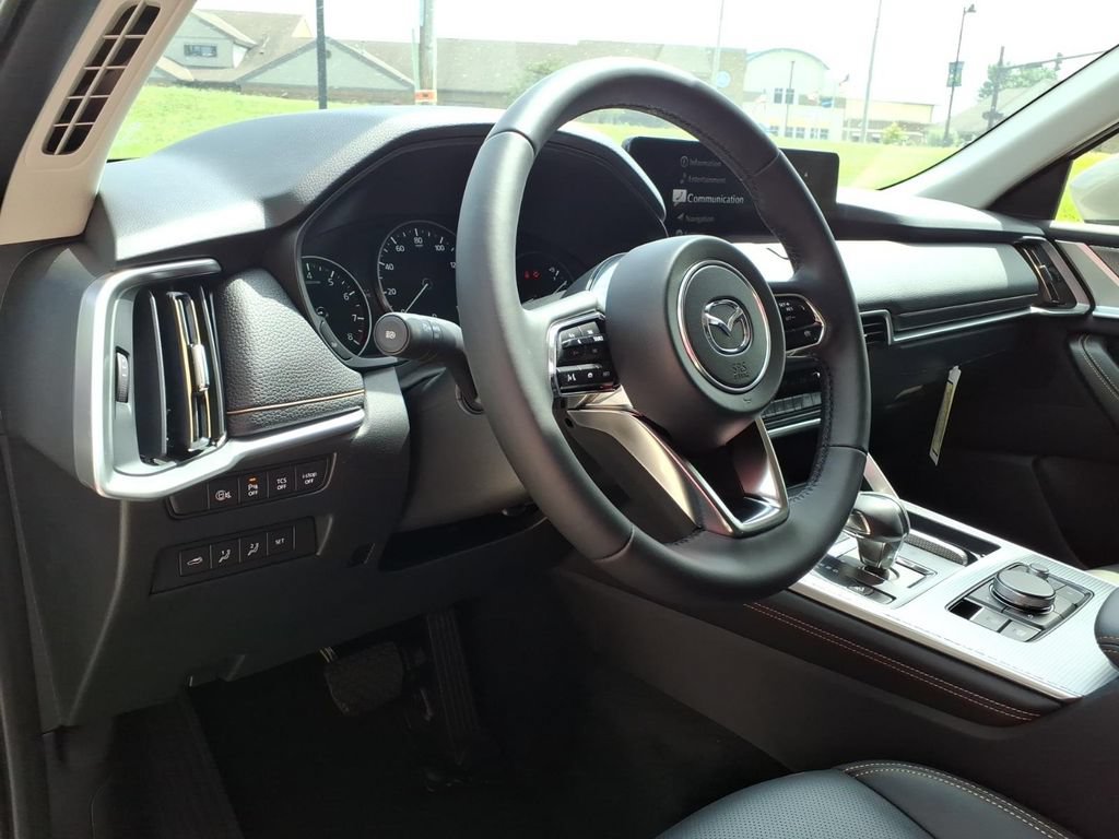 New 2026 MAZDA CX-90 3.3 Turbo w/ Preferred Package AWD/4WD image 15