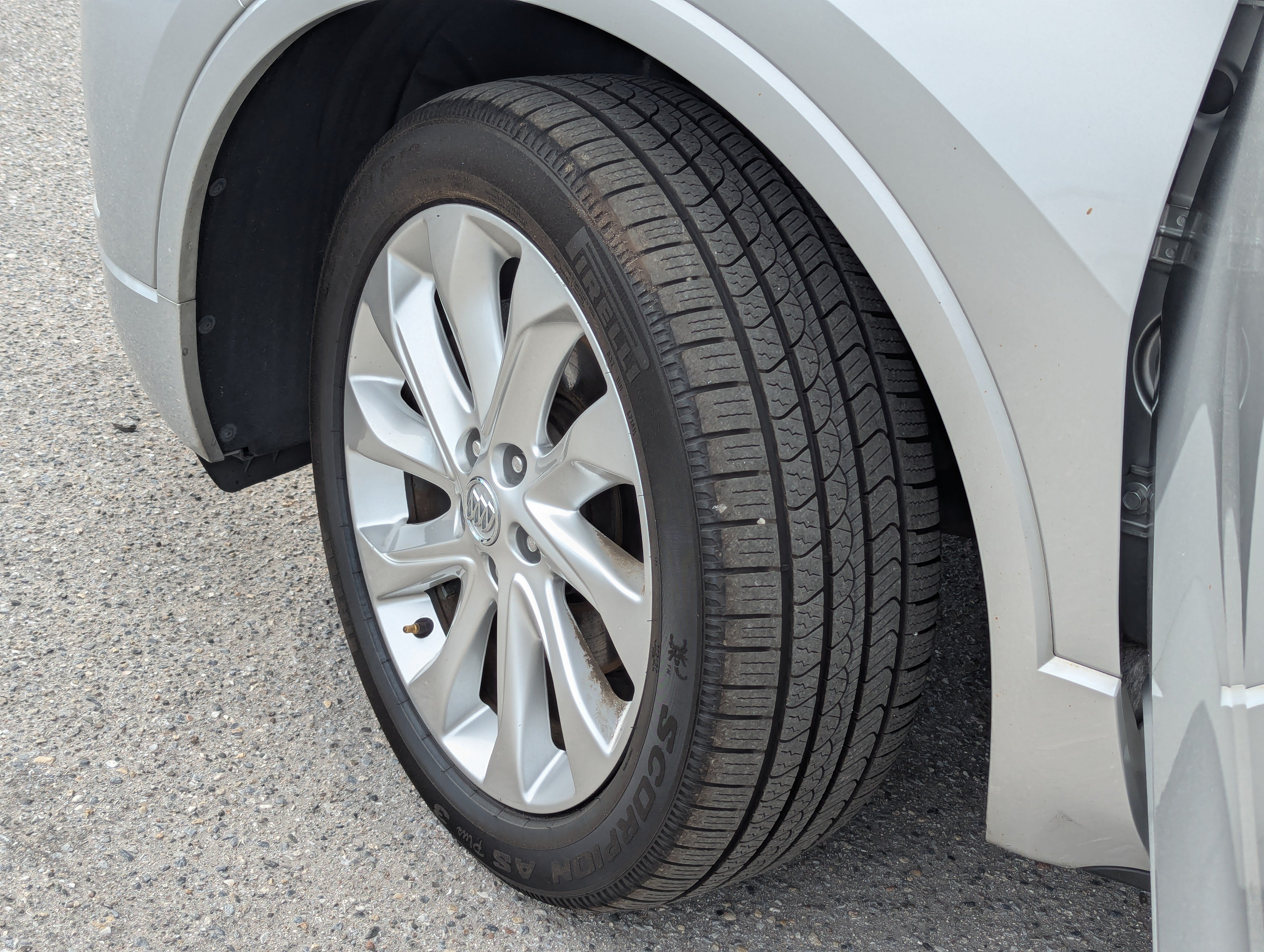 Certified 2016 Buick Envision Premium AWD/4WD image 35