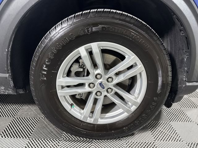 Used 2021 Ford Explorer XLT w/ Equipment Group 202A image 10