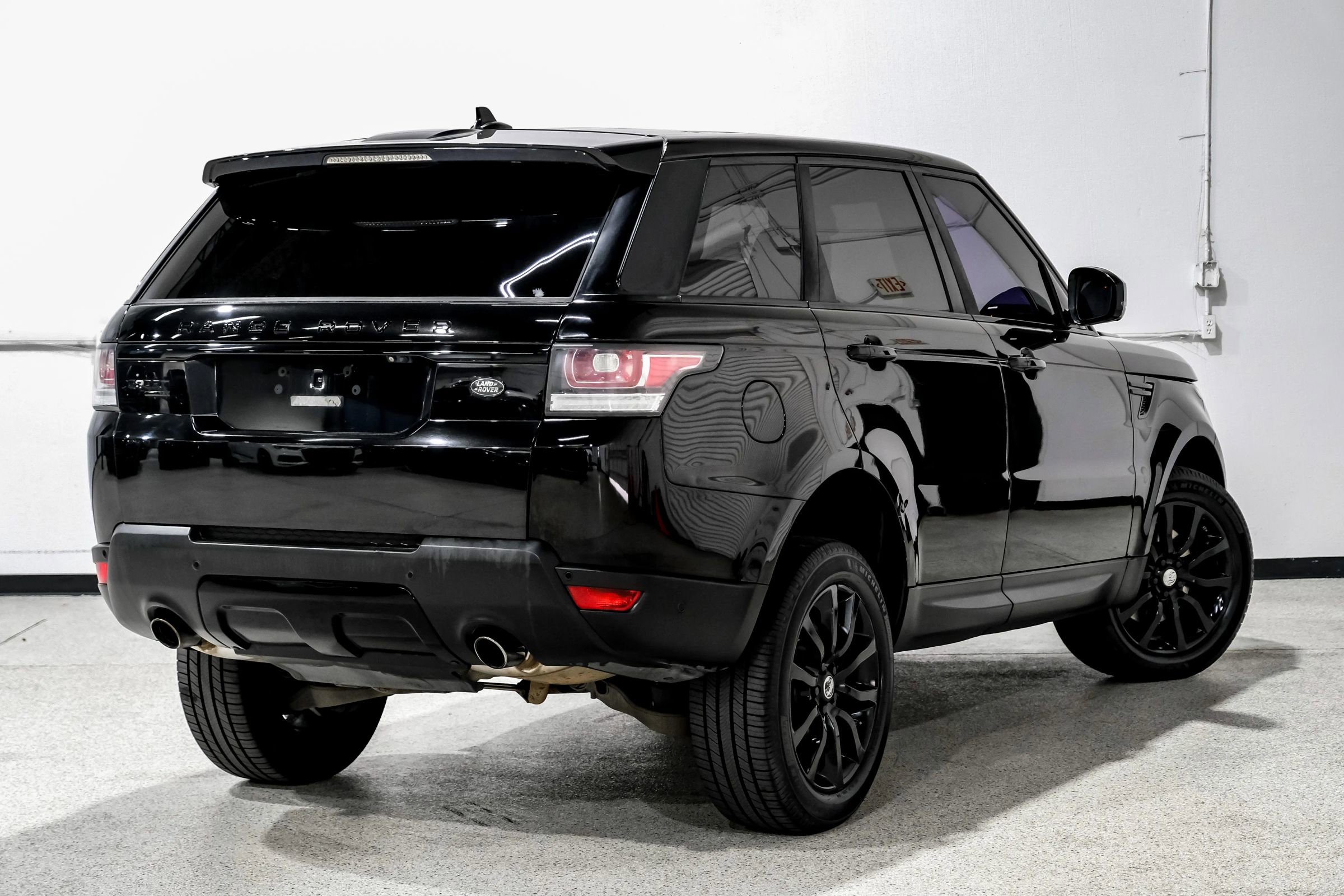 Used 2016 Land Rover Range Rover Sport HSE AWD/4WD image 6