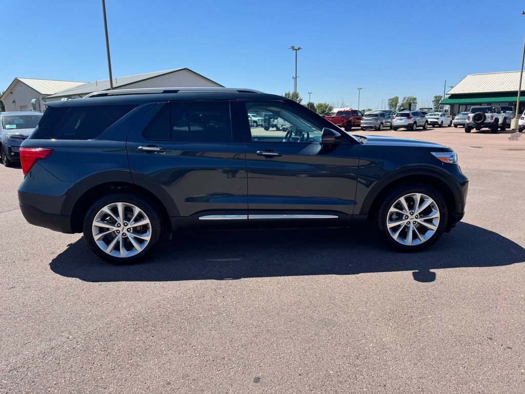 Used 2023 Ford Explorer Platinum w/ Technology Package AWD/4WD image 27