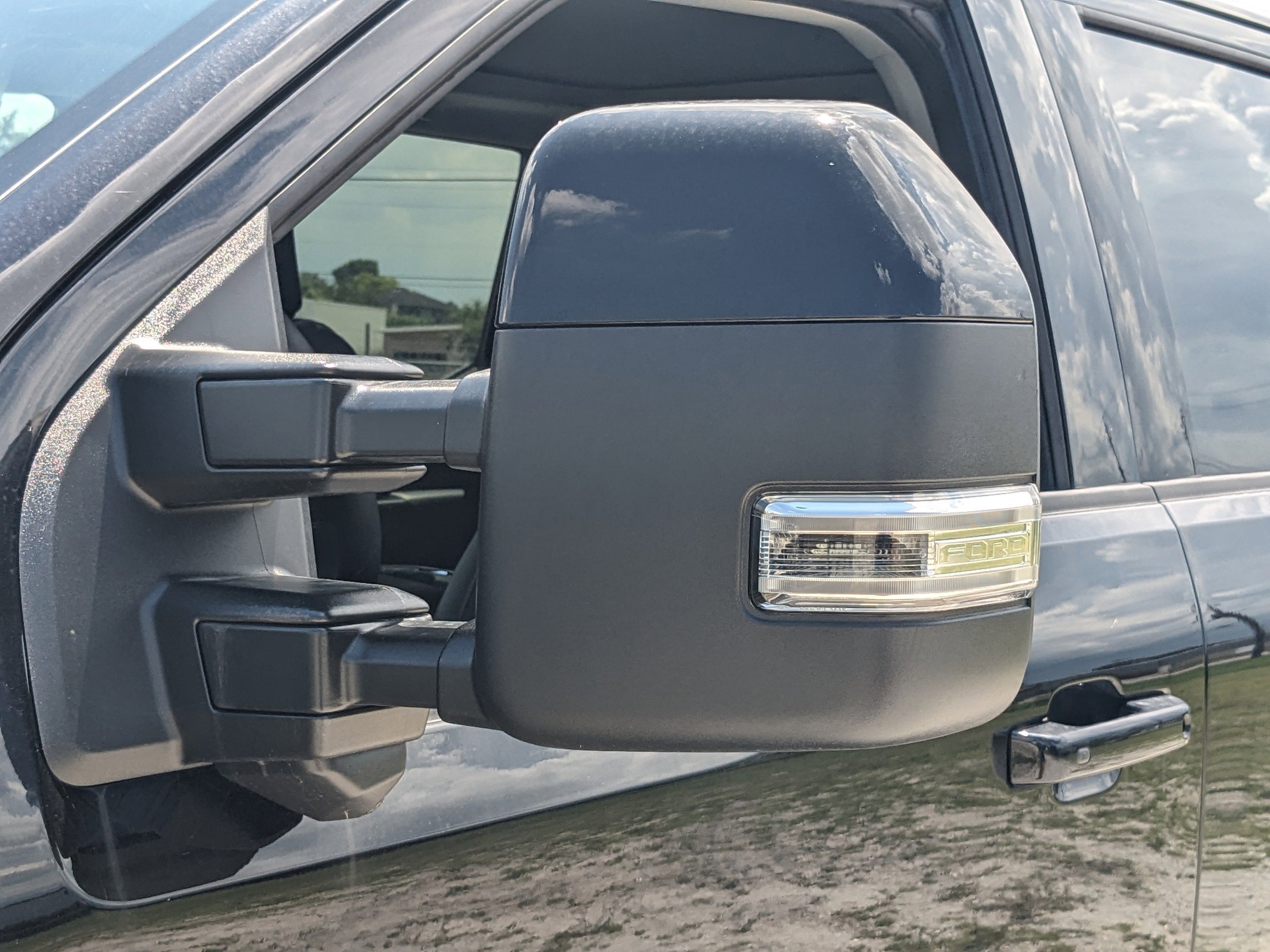New 2025 Ford F250 Lariat w/ Lariat Ultimate Package image 12