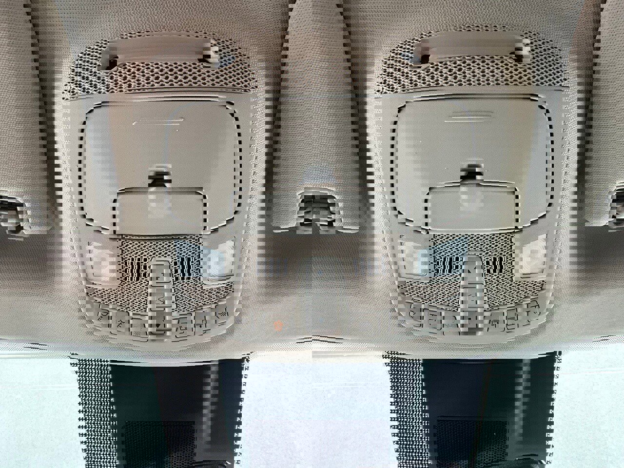 Used 2020 Ford Expedition XLT w/ Equipment Group 202A image 17