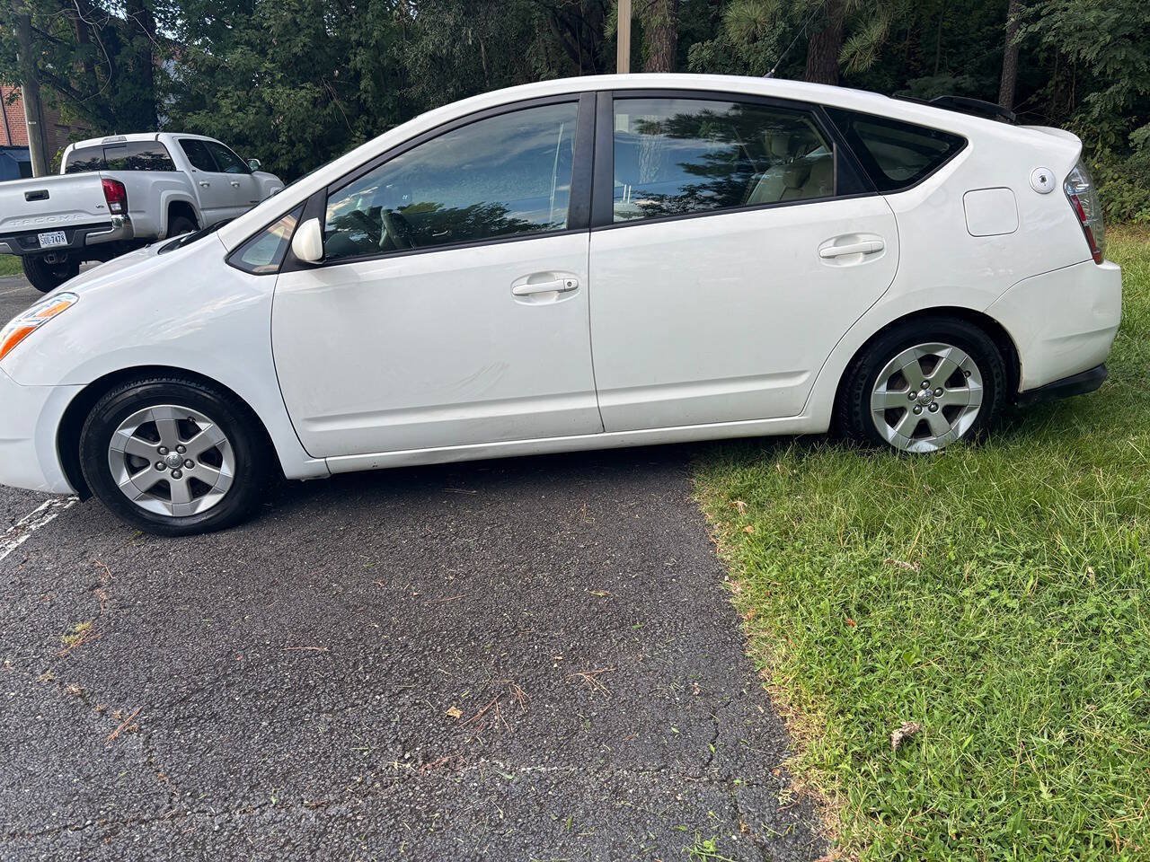 Used 2008 Toyota Prius FWD image 8