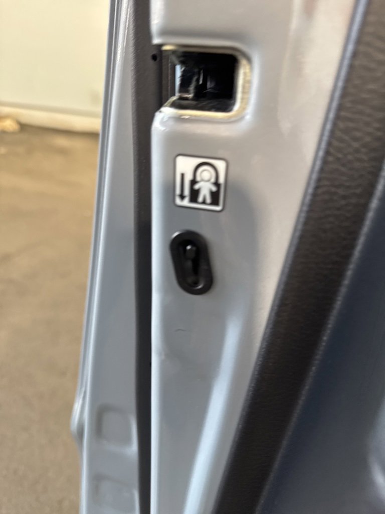 Used 2019 Toyota Tacoma TRD Sport image 23