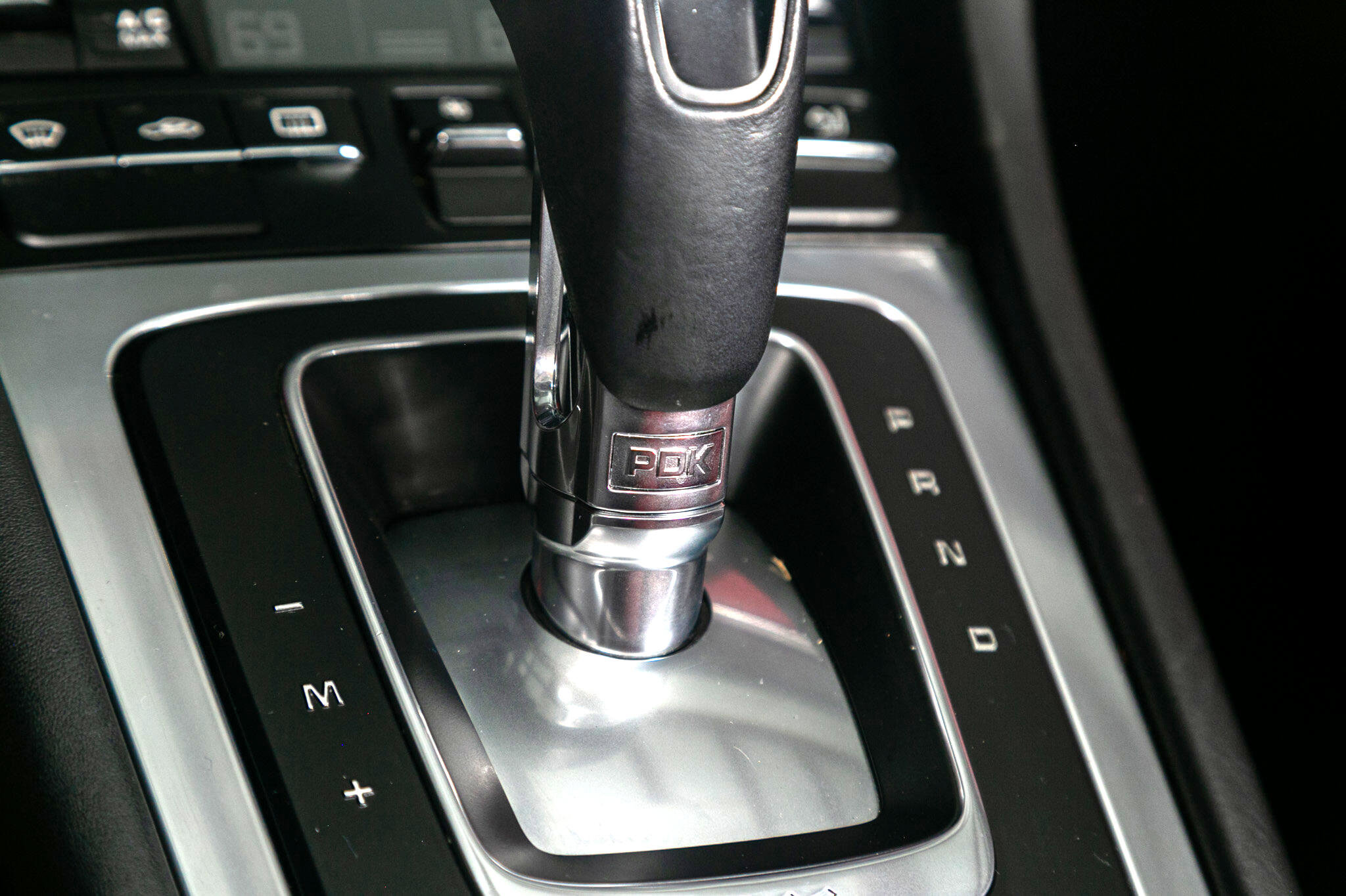 Used 2017 Porsche 911 Carrera image 39