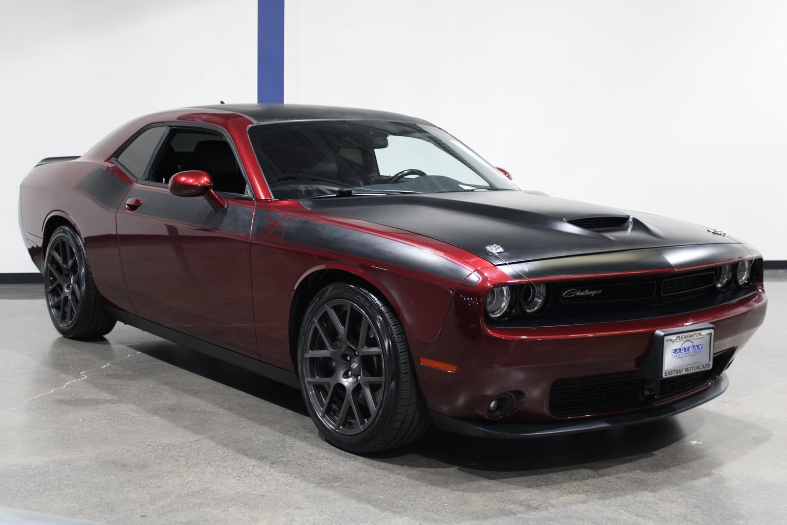 Used 2018 Dodge Challenger T/A RWD image 4