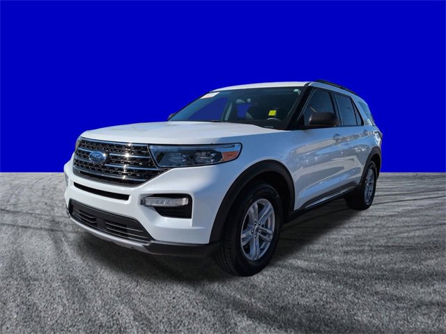Certified 2023 Ford Explorer XLT w/ Equipment Group 202A image 8