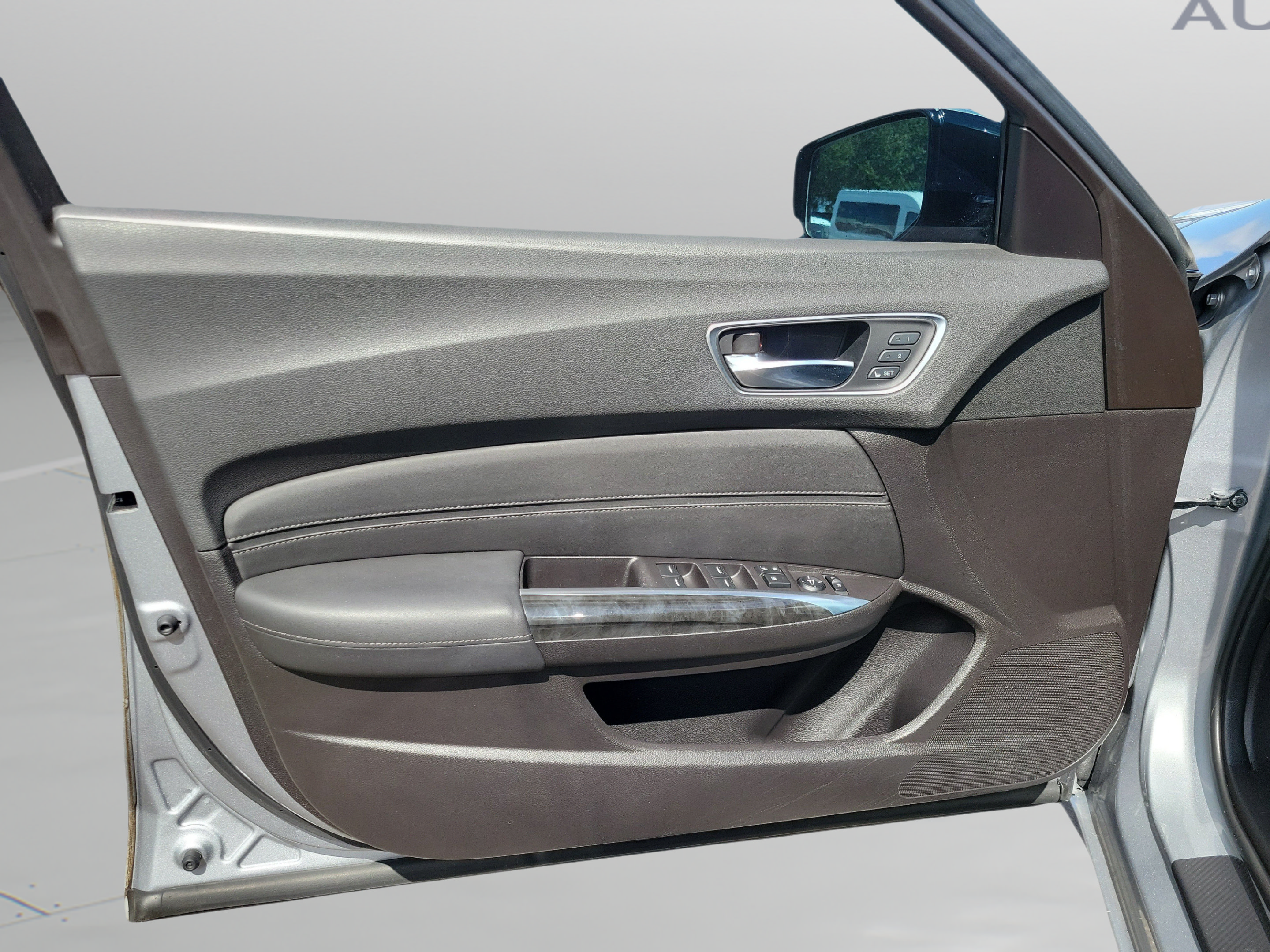 Used 2019 Acura TLX FWD image 14