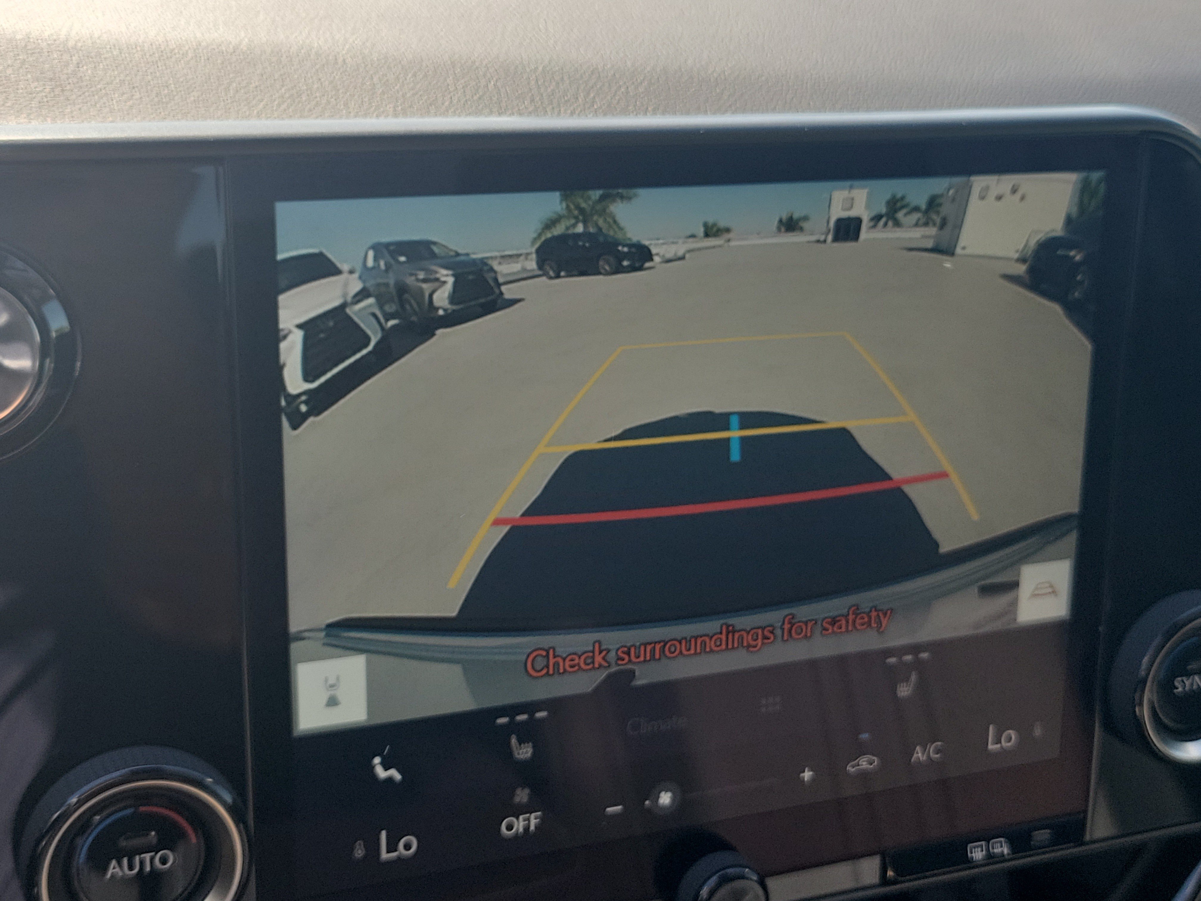 Used 2024 Lexus NX 250 FWD w/ Towing Package (2000 Lbs) image 30