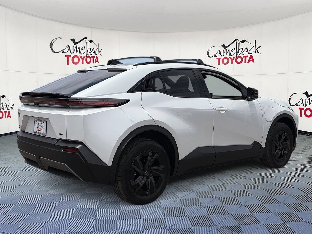 New 2026 Toyota C-HR w/ Cold Weather Package AWD/4WD image 8