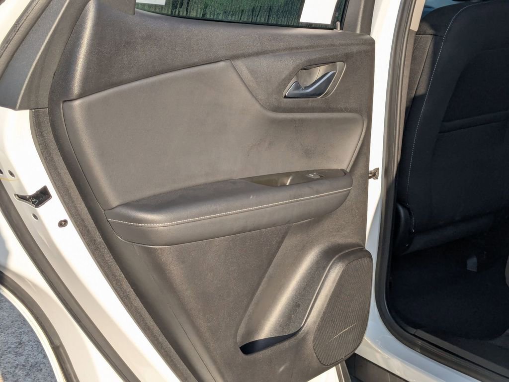 Used 2025 Chevrolet Blazer LT image 23