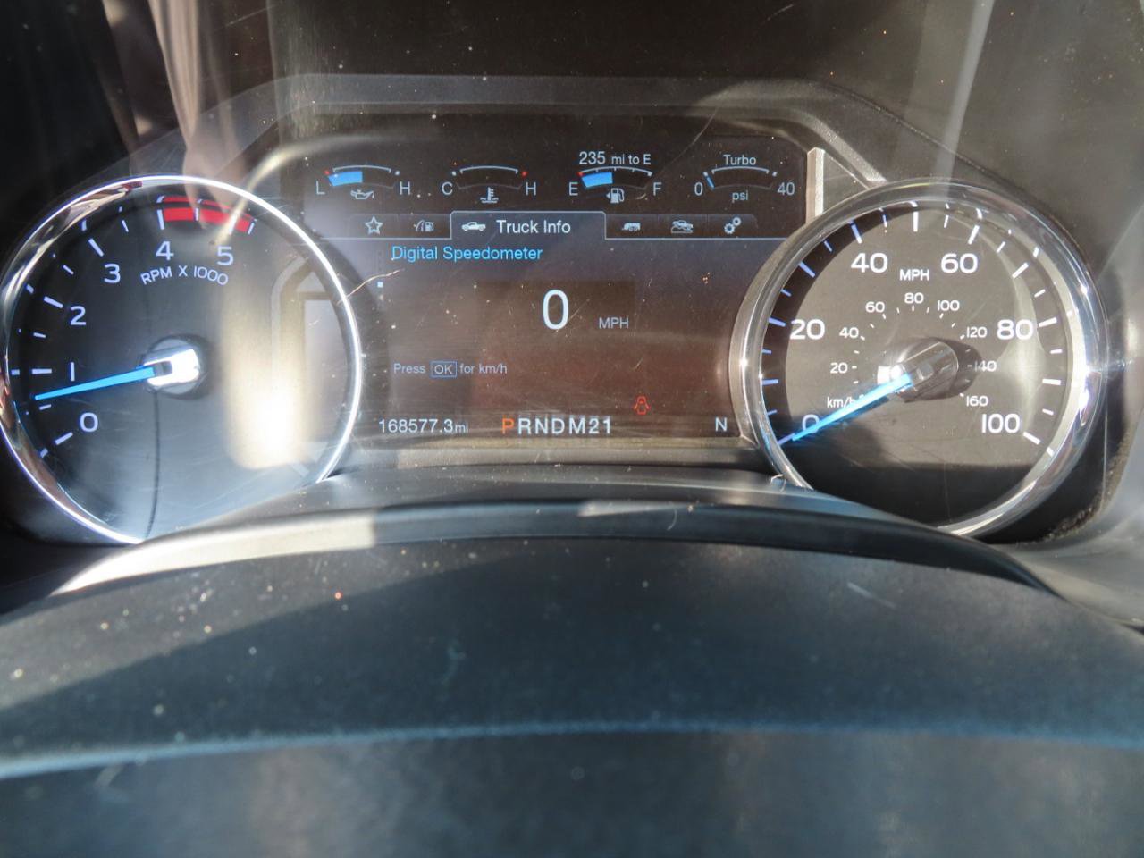 Used 2017 Ford F350 Lariat w/ Chrome Package image 34