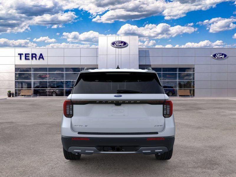 New 2026 Ford Explorer Active w/ Active Comfort Package AWD/4WD image 5