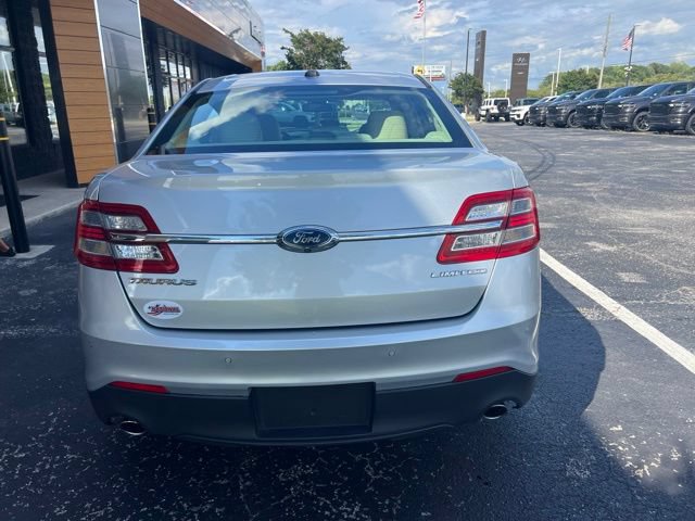 Used 2018 Ford Taurus Limited FWD image 22