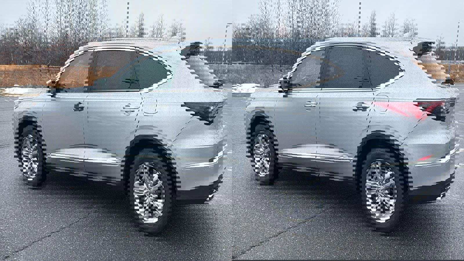 Used 2023 Acura MDX SH-AWD image 11