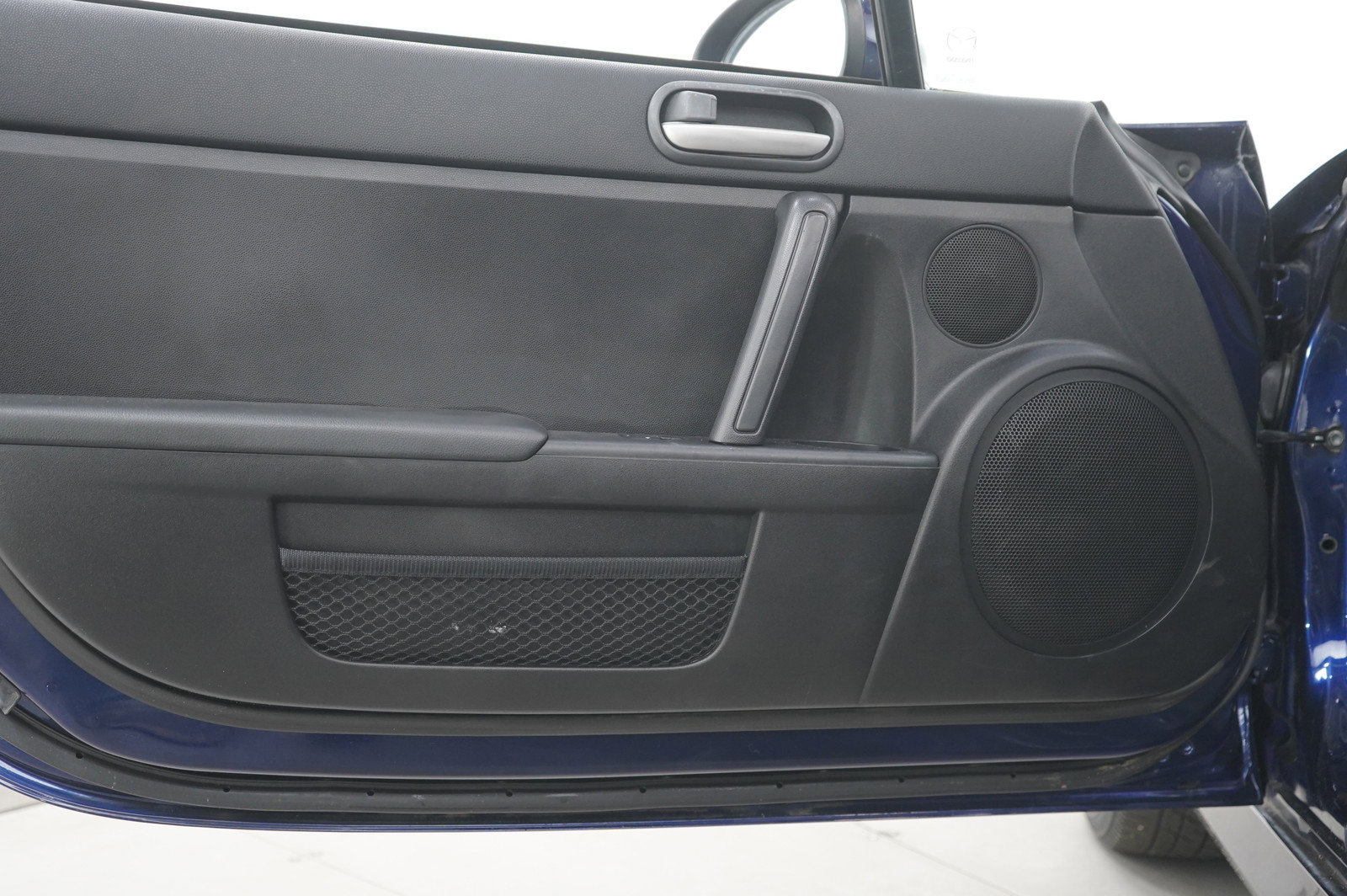 Used 2010 MAZDA MX-5 Miata Sport RWD image 14