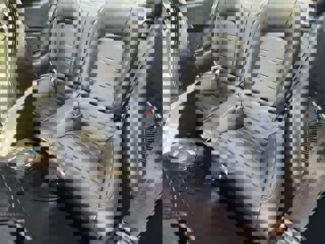 Used 2021 Ford Mustang Shelby GT500 w/ Technology Package image 19