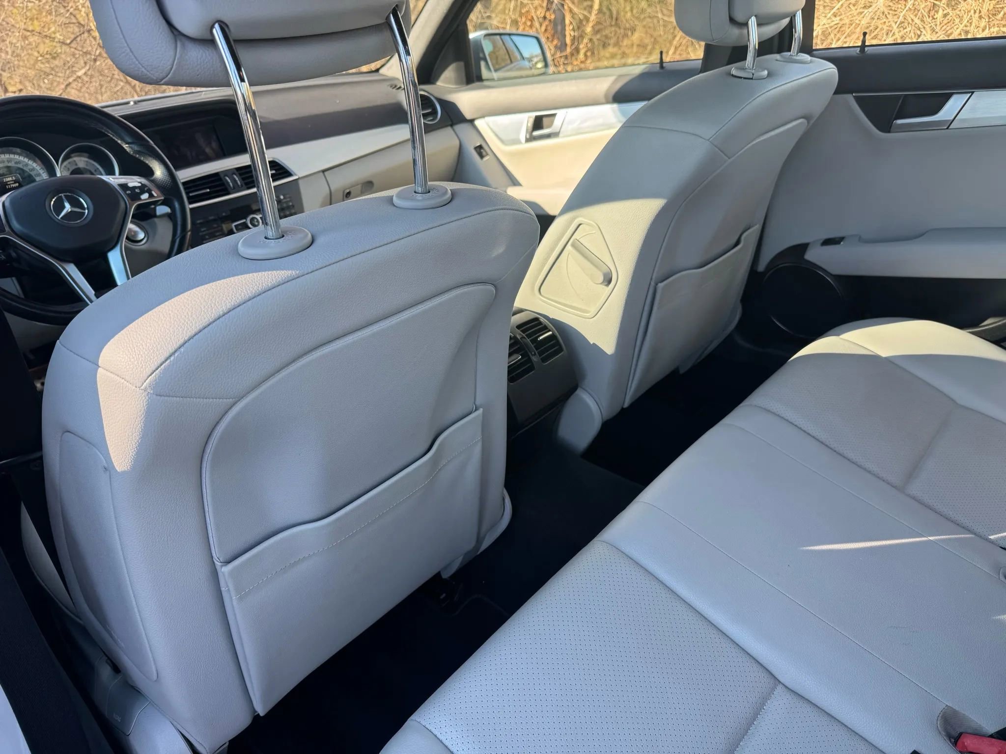 Used 2013 Mercedes-Benz C 250 Sedan image 19