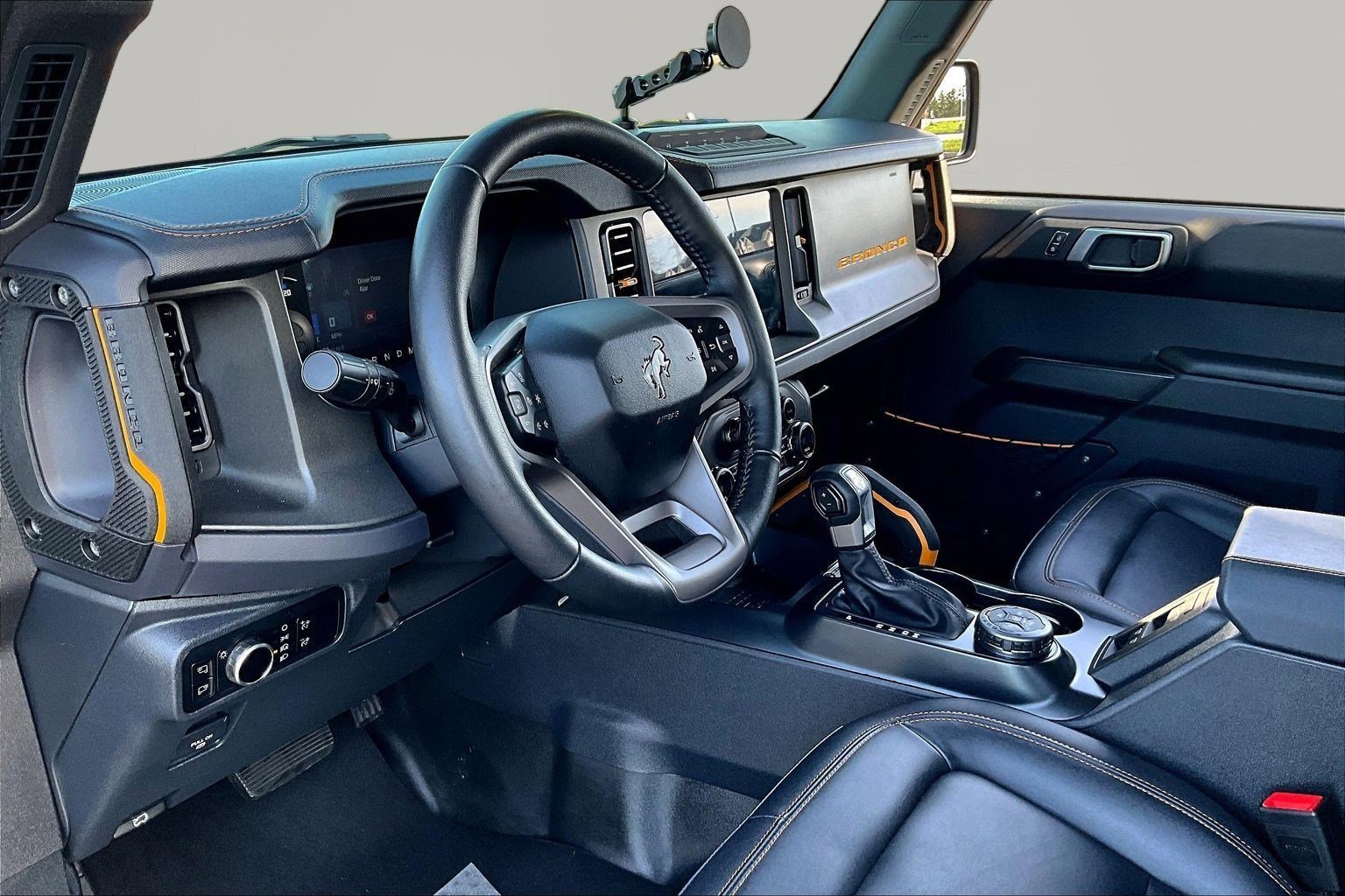 Used 2024 Ford Bronco Badlands image 18