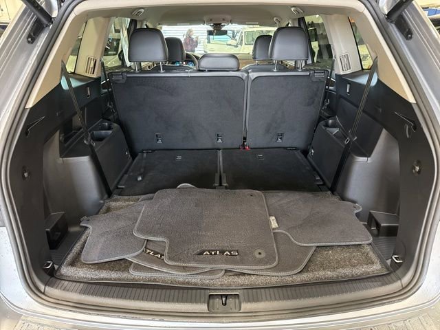 Used 2024 Volkswagen Atlas SE image 29