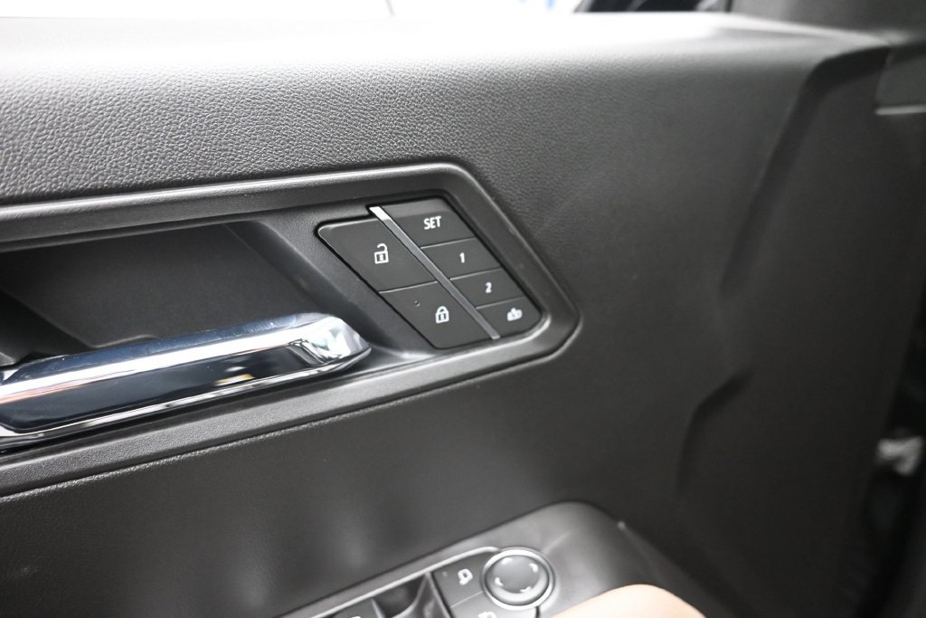 New 2026 GMC Canyon Denali AWD/4WD image 17