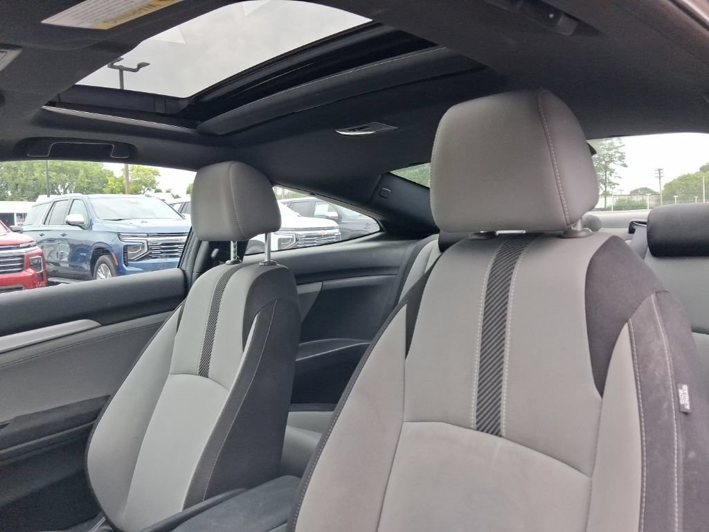 Used 2017 Honda Civic EX-T image 13