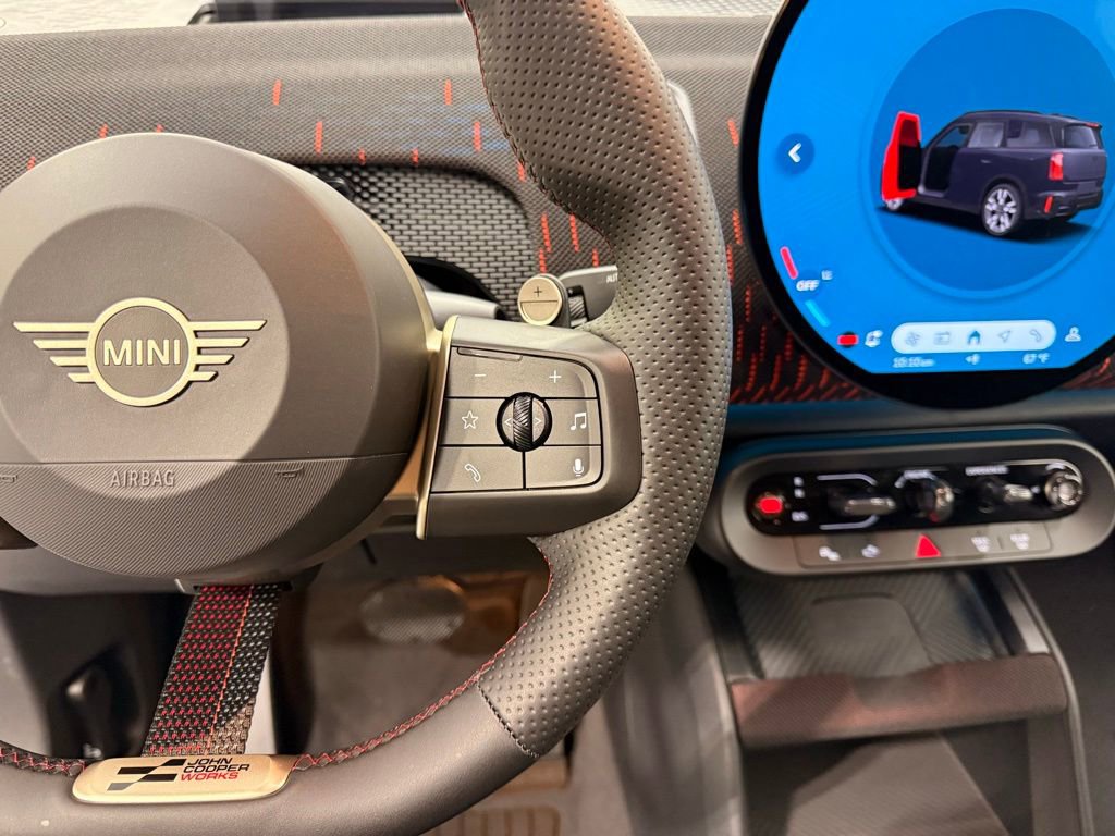 Used 2026 MINI Cooper Countryman S w/ Comfort Package Max image 14