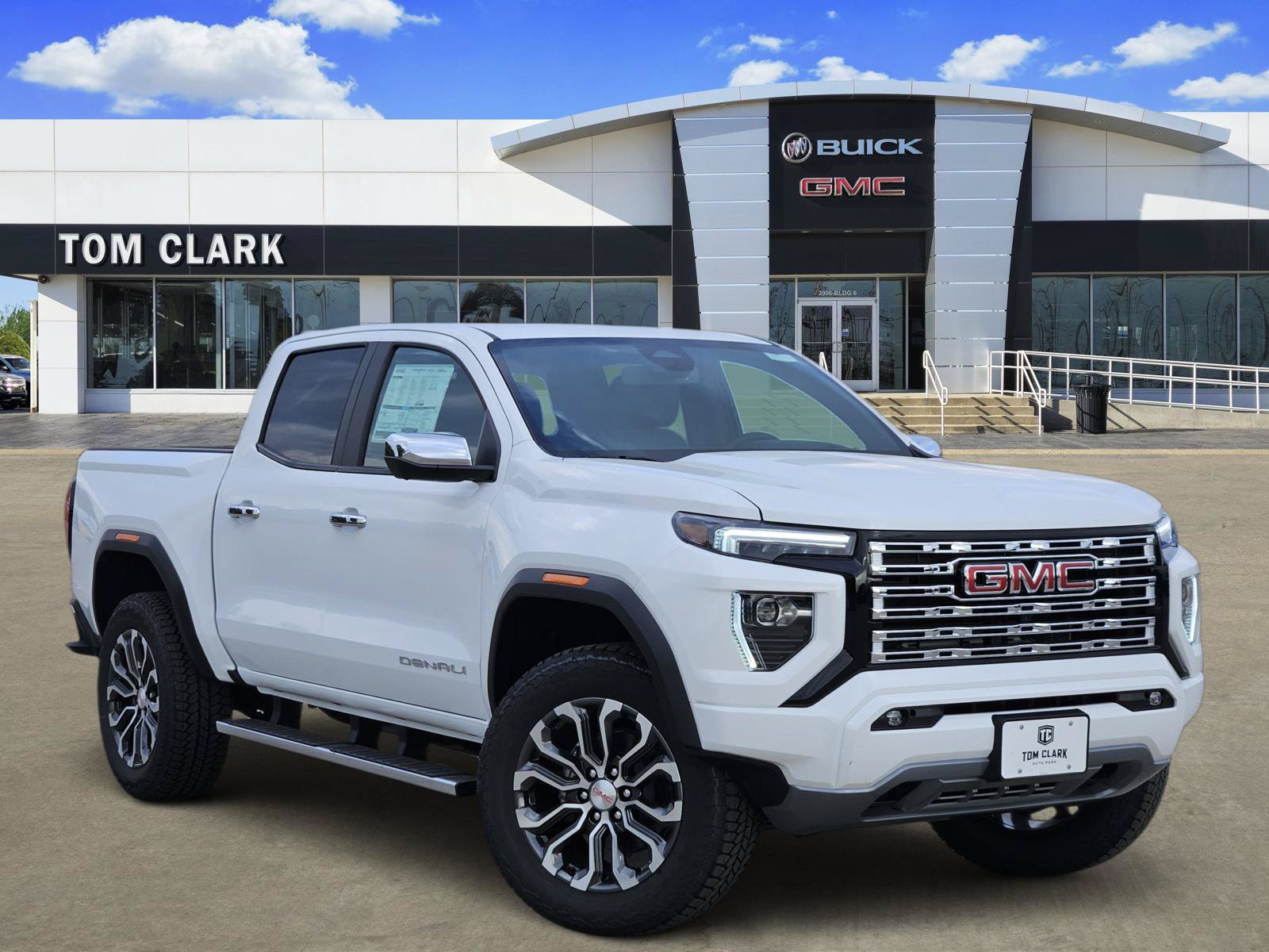 New 2026 GMC Canyon Denali AWD/4WD image 1