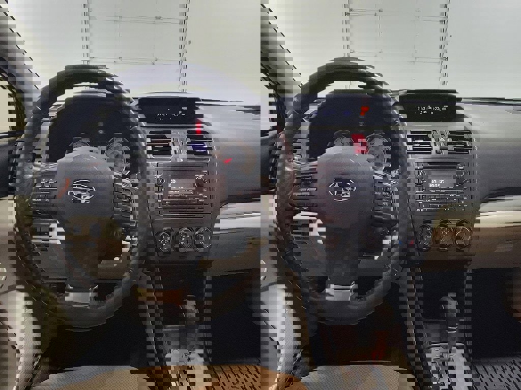 Used 2012 Subaru Impreza 2.0i Premium image 11