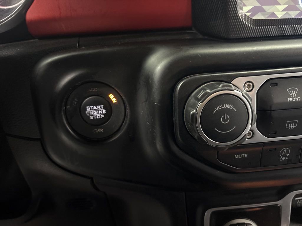 Used 2018 Jeep Wrangler Unlimited Rubicon AWD/4WD image 21