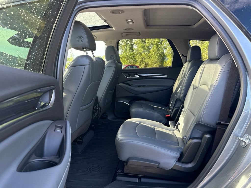 Used 2021 Buick Enclave Premium w/ Sun and Sites Package AWD/4WD image 25