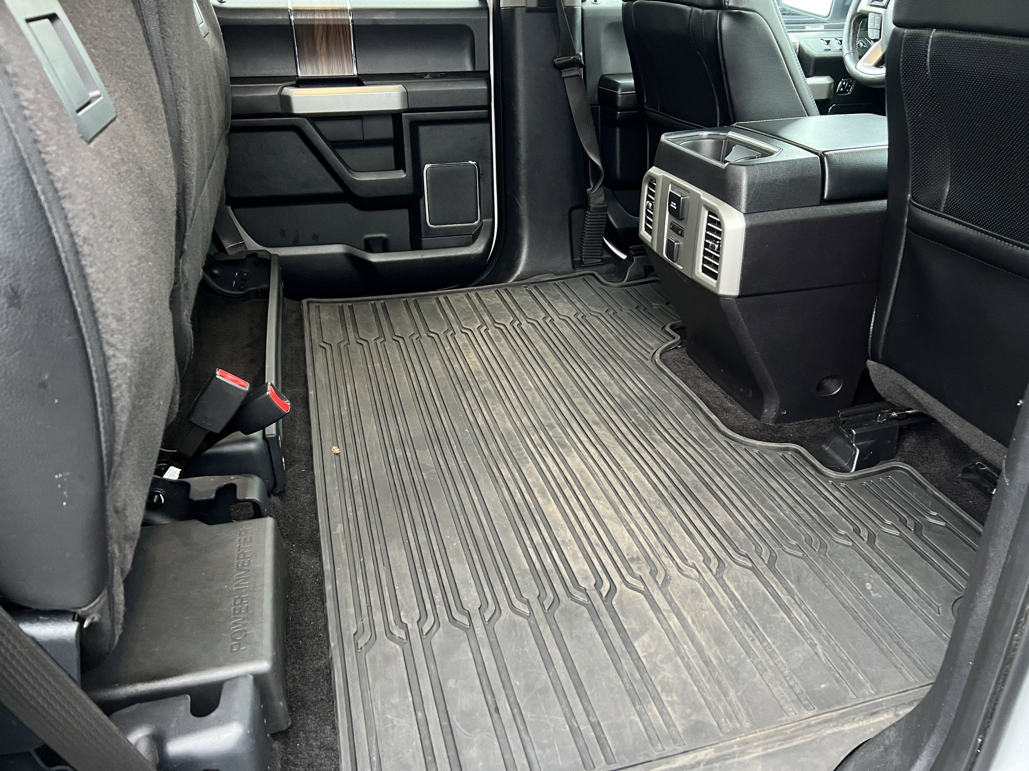 Used 2016 Ford F150 Lariat w/ Equipment Group 502A Luxury image 20